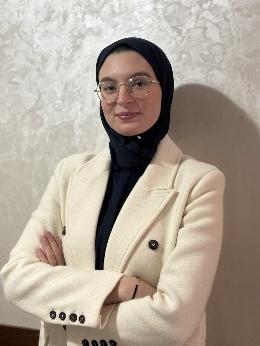 Fatima zahra YECHHAB <br> Software Engineer chez CAPGEMINI