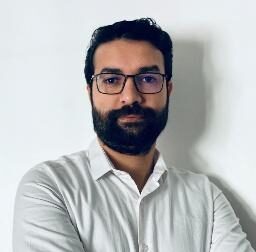 Karim AMGUIR <br>Lauréat Ingénierie Informatique et Réseaux, Promotion 2011